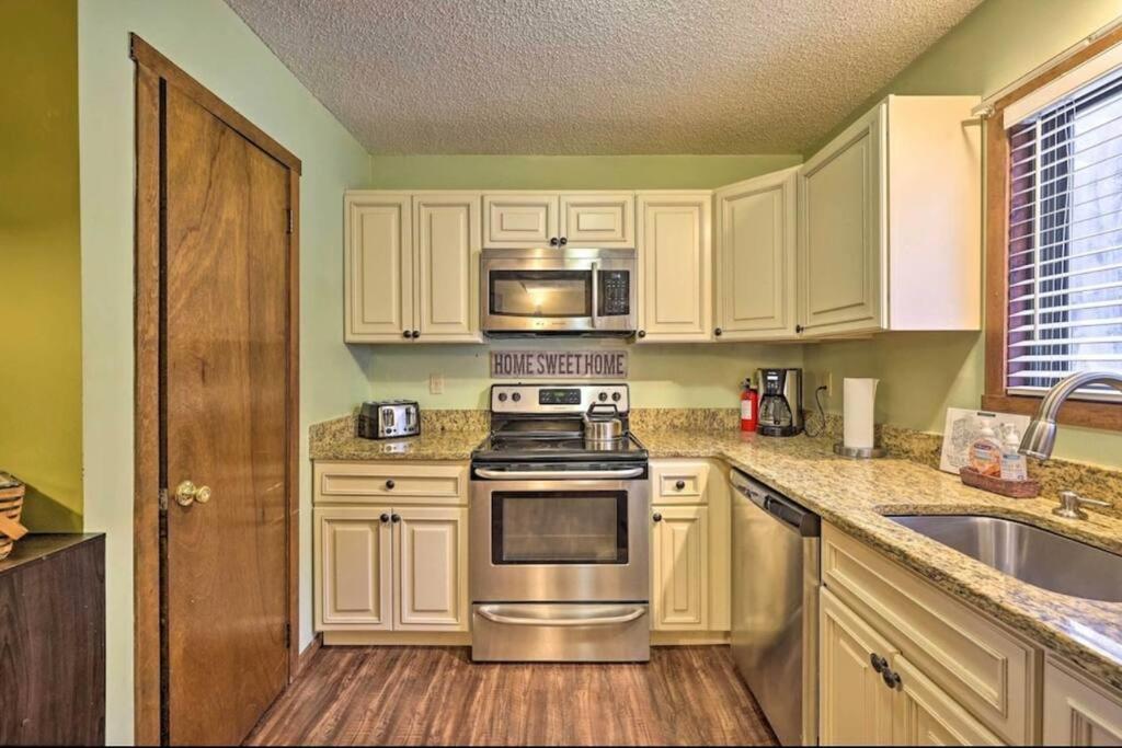 דירות טנרסוויל Ian'S Camelback House מראה חיצוני תמונה